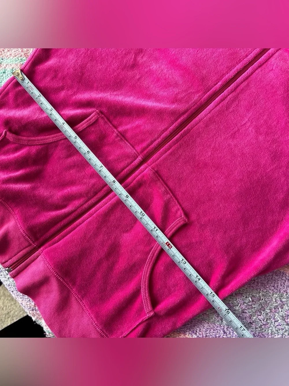Juicy Couture 2010 Hot Pink Fitted Velour Zip Hoodie L